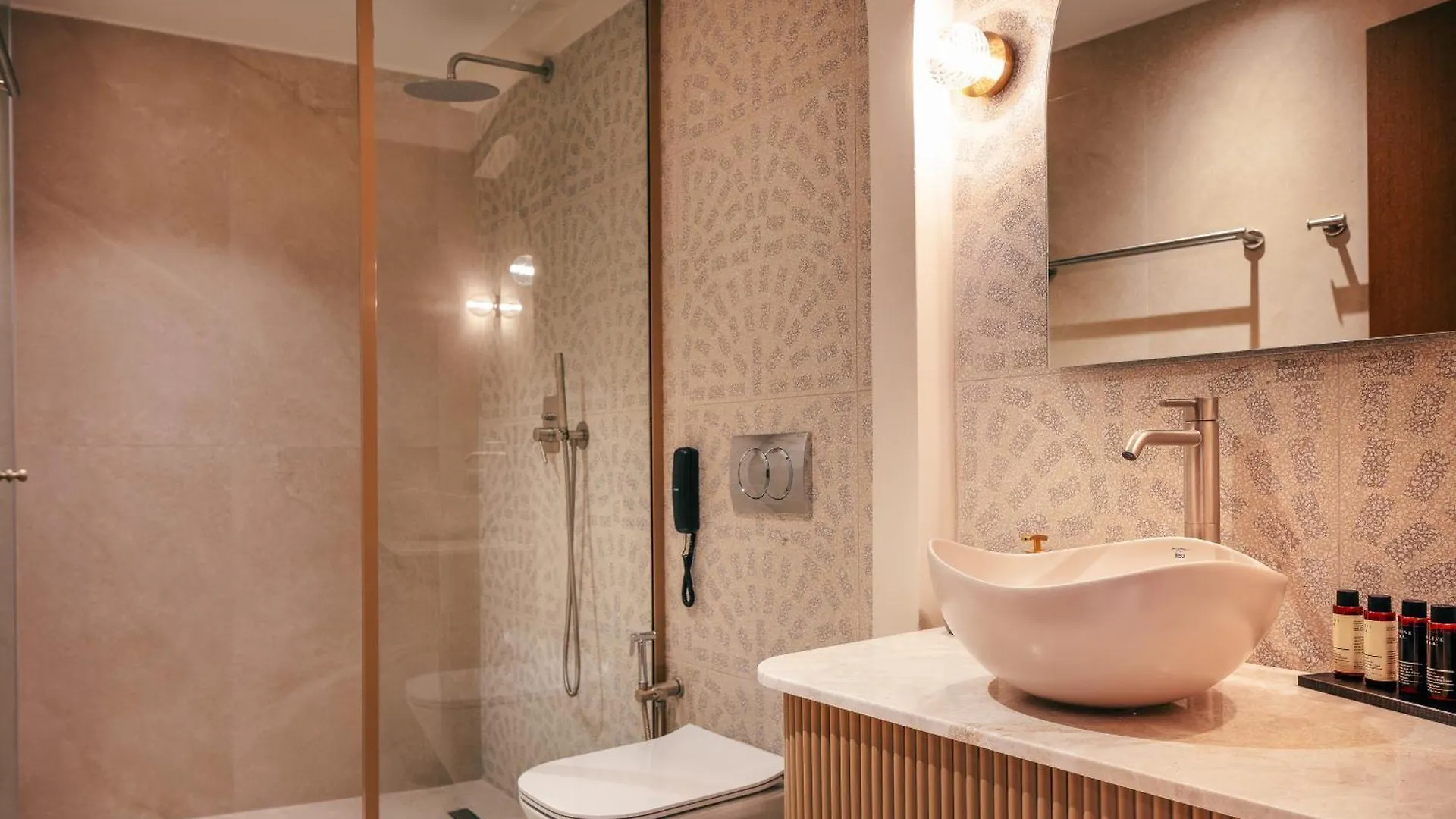 Aparthotel La Montre Luxury Boutique Suites Rethymno