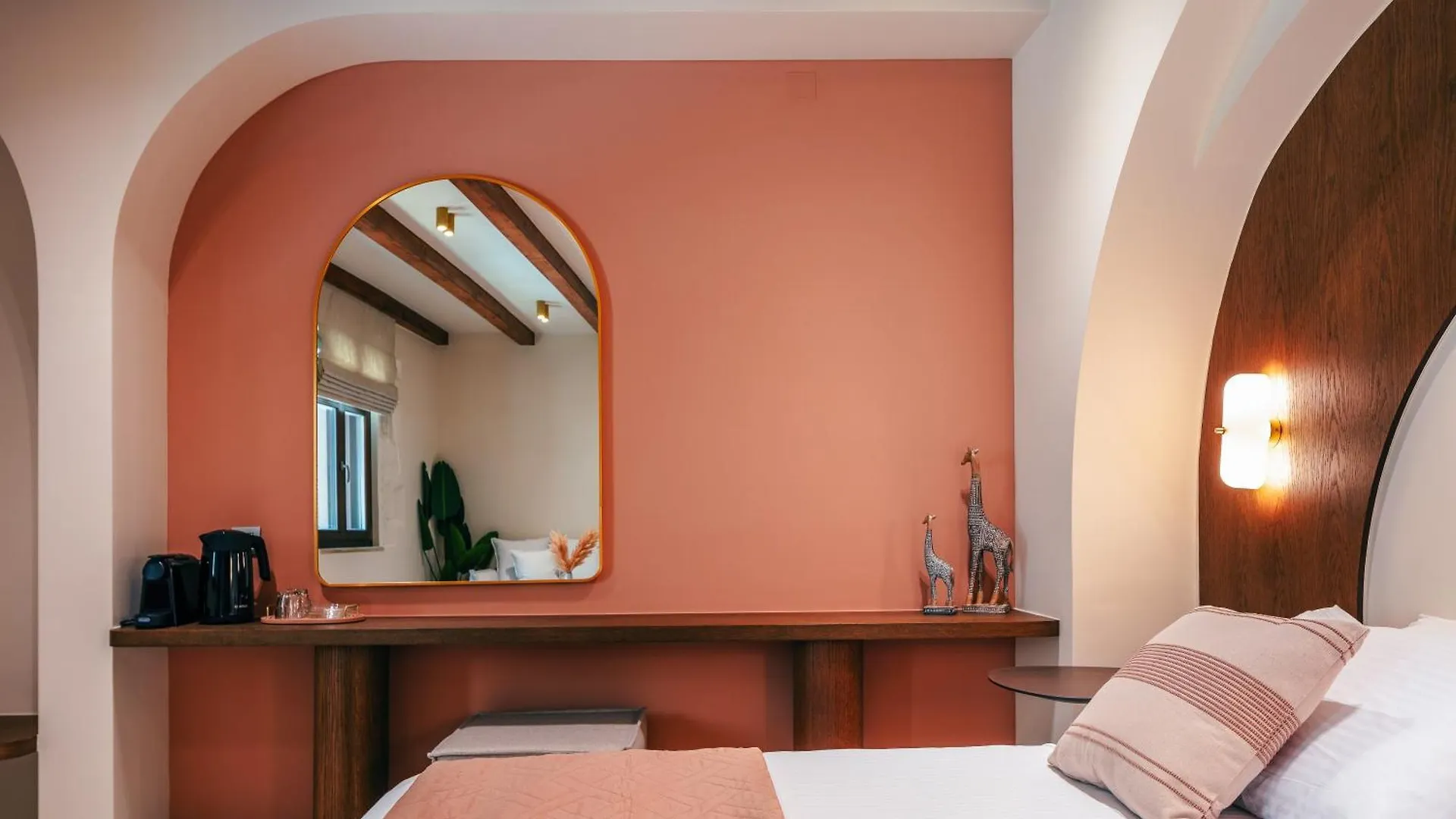 La Montre Luxury Boutique Suites Rethymno  Aparthotel Rethymno (Crete)